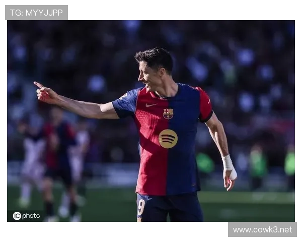 莱万多夫斯基西甲首季表现解析:转会后是否延续统治力 莱万多夫斯基西甲首季表现解析:转会后是否延续统治力