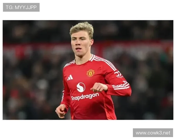 曼联转会策略：失误风险是否对球队重建进程造成影响