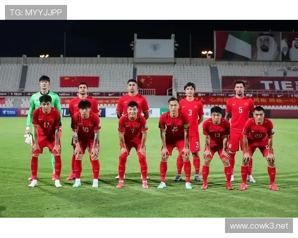 李小鹏那生活照看着挺接地气，比赛一上场完全换个人似的！